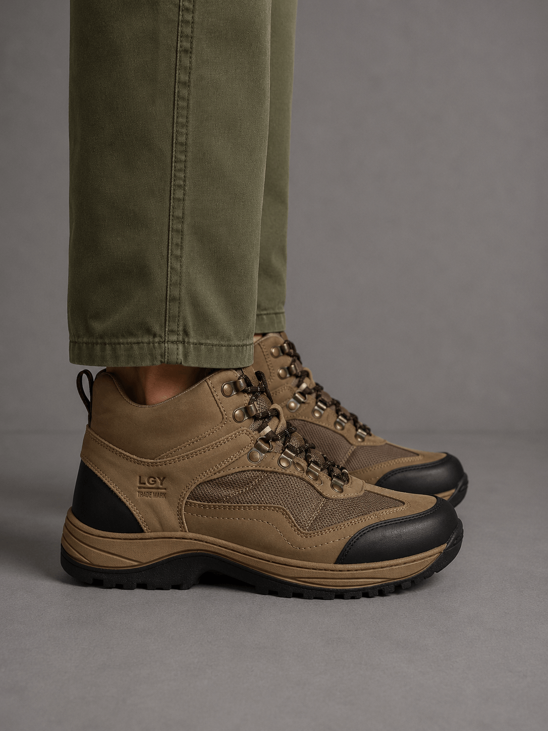 Bota Trekking Cuero y Mesh Beige Hombre — imagen 2